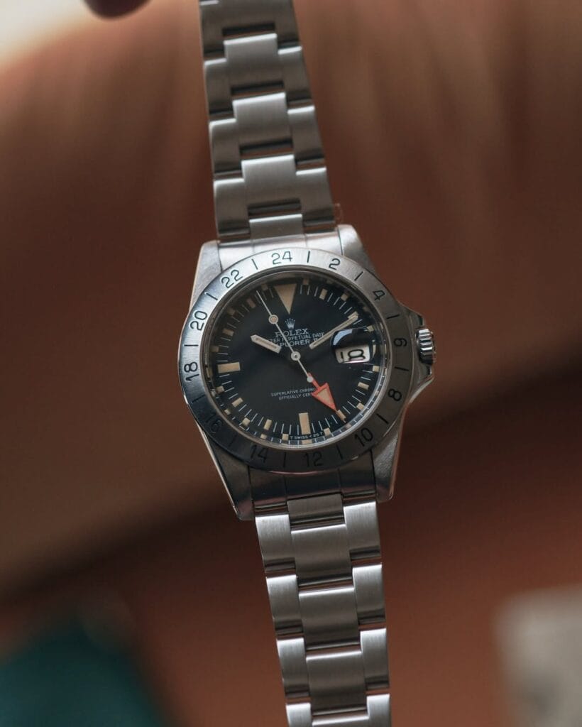 Rolex Explorer 2 (II) con sfondo neutro