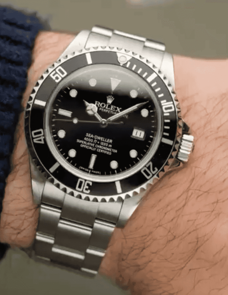 Rolex Sea-Dweller 16600 indossato al polso
